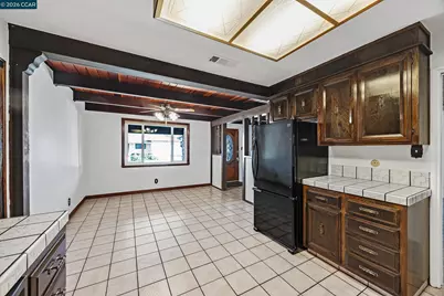 3810 Shasta Cir, Pittsburg, CA 94565 - Photo 13