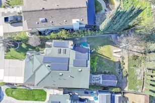 2860 Honeysuckle Cir, Antioch, CA 94531 - Photo 35