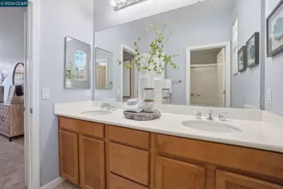 71 Matisse Ct., Pleasant Hill, CA 94523 - Photo 25