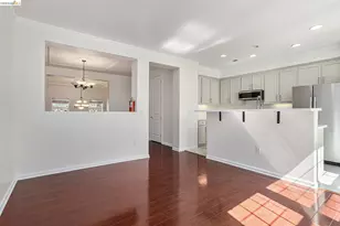 3730 Whitworth Dr, Dublin, CA 94568 - Photo 9