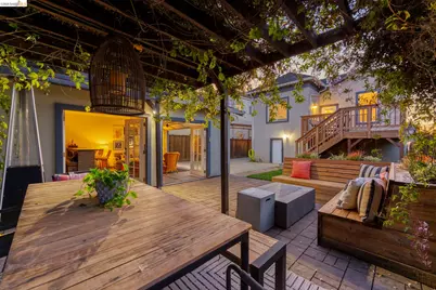 3322 Chestnut St, Oakland, CA 94608 - Photo 39