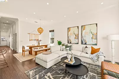 3322 Chestnut St, Oakland, CA 94608 - Photo 5