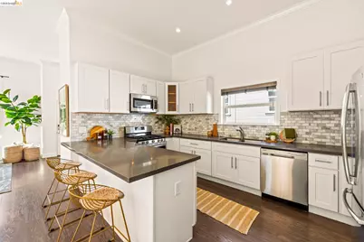 3322 Chestnut St, Oakland, CA 94608 - Photo 15