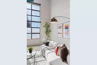 730 29th St #10, Oakland, CA 94609 - Photo 3