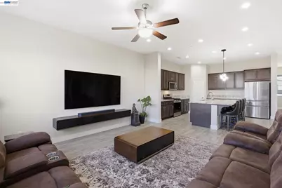 2394 Bharvani Ave, Manteca, CA 95337 - Photo 13