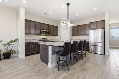 2394 Bharvani Ave, Manteca, CA 95337 - Photo 7