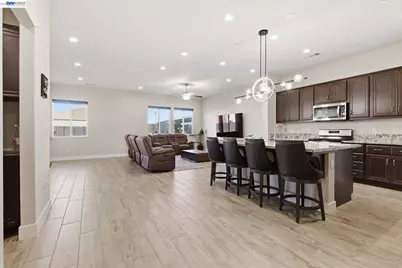 2394 Bharvani Ave, Manteca, CA 95337 - Photo 5