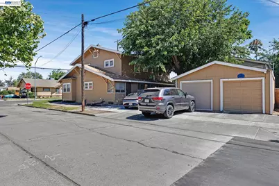 1245 Parker Ave, Tracy, CA 95376 - Photo 9