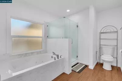 2122 Dalis Dr #236, Concord, CA 94520 - Photo 11