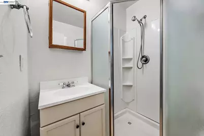 1241 Parker Ave, Tracy, CA 95376 - Photo 27