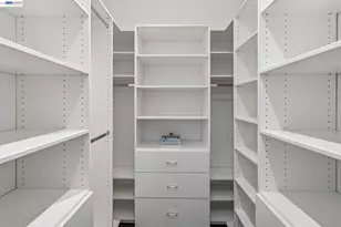 646 Eucalyptus Wy, Alameda, CA 94501 - Photo 27