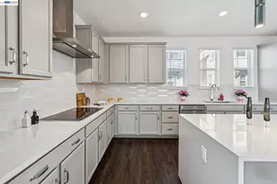 646 Eucalyptus Wy, Alameda, CA 94501 - Photo 19