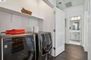 646 Eucalyptus Wy, Alameda, CA 94501 - Photo 29