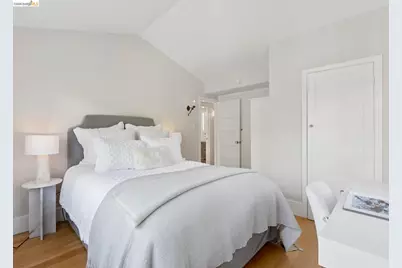 5900 Marden Ln, Oakland, CA 94611 - Photo 33