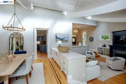 1003 Morton St, Alameda, CA 94501 - Photo 17