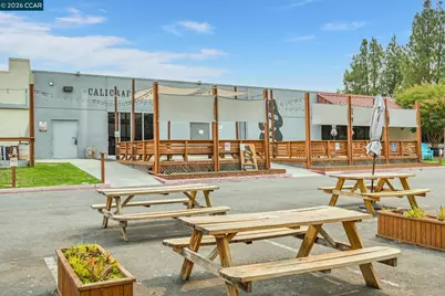 414 Peppertree Rd, Walnut Creek, CA 94598 - Photo 47