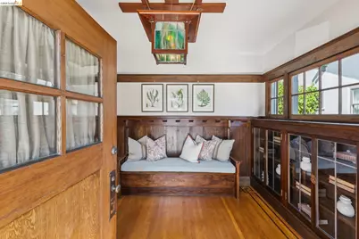 360 Alcatraz Ave, Oakland, CA 94618 - Photo 5