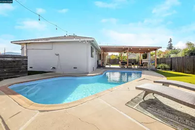 1745 Eucalyptus Ct, Concord, CA 94521 - Photo 41