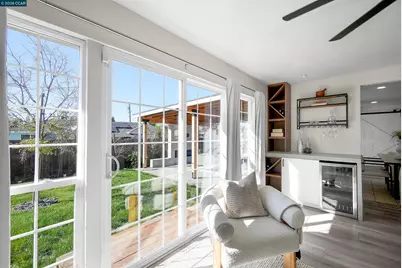 1745 Eucalyptus Ct, Concord, CA 94521 - Photo 11