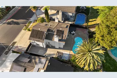 3208 Touriga Dr, Pleasanton, CA 94566 - Photo 51