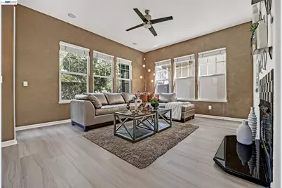 5130 Bianco Ct, Pleasanton, CA 94588 - Photo 3