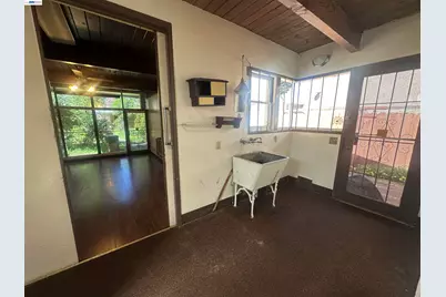 2533 Harrington Ave, Oakland, CA 94601 - Photo 21