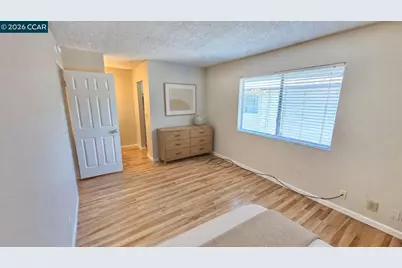 1360 Del Rio Ct #4, Concord, CA 94518 - Photo 21