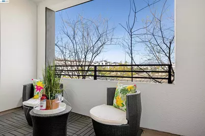 5767 Iron Horse Pkwy #D, Dublin, CA 94568 - Photo 17