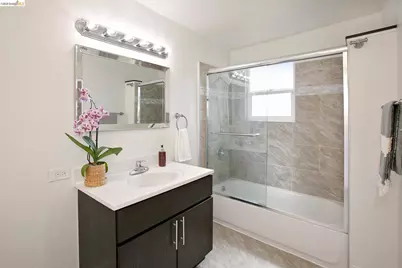 1068 82nd Avenue, Oakland, CA 94621 - Photo 9
