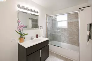 1068 82nd Ave, Oakland, CA 94621 - Photo 9