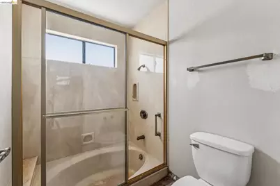 804 Crocus Drive, San Leandro, CA 94578 - Photo 27