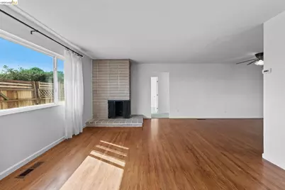 1509 Lassen Court, Vallejo, CA 94591 - Photo 11