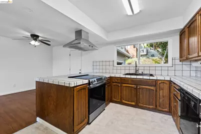 1509 Lassen Court, Vallejo, CA 94591 - Photo 21