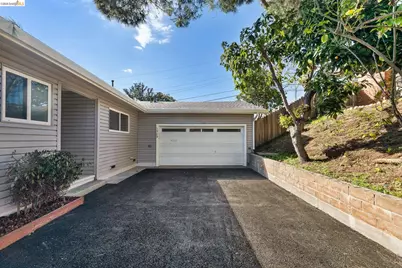 1509 Lassen Court, Vallejo, CA 94591 - Photo 5