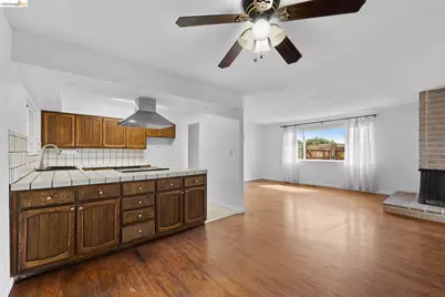 1509 Lassen Court, Vallejo, CA 94591 - Photo 23