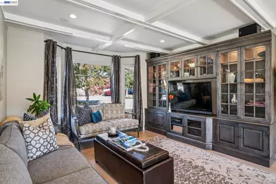 682 Jennie Ct, Lafayette, CA 94549 - Photo 15