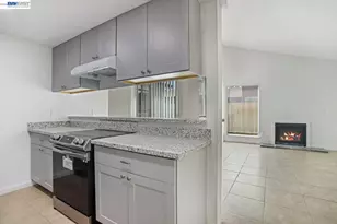 8710 Kelley Dr, Stockton, CA 95209 - Photo 5