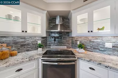 2501 Pine Knoll Dr #8, Walnut Creek, CA 94595 - Photo 7