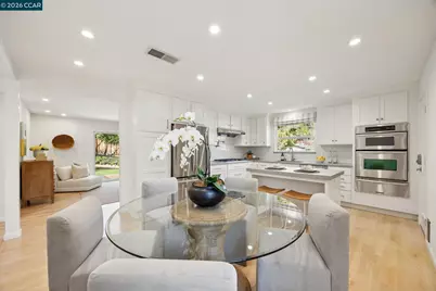 1651 Mendota Court, Walnut Creek, CA 94597 - Photo 5