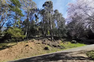 5847 Ascot Dr, Oakland, CA 94611 - Photo 21