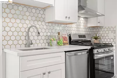 1261 61st St, Emeryville, CA 94608 - Photo 25