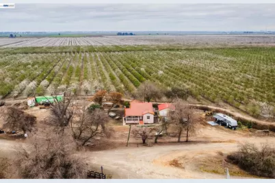 1707 Bowman Rd, French Camp, CA 95231 - Photo 9