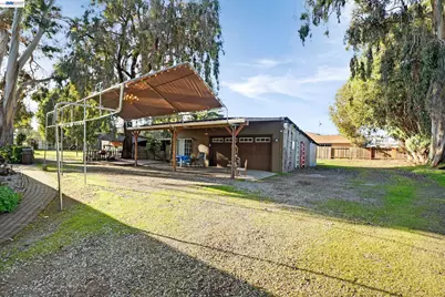 1177 Thiel Rd, Hayward, CA 94544 - Photo 5