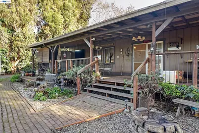 1177 Thiel Rd, Hayward, CA 94544 - Photo 17