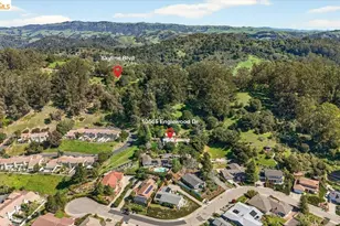 10565 Englewood Dr, Oakland, CA 94605 - Photo 49