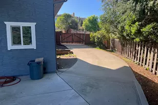 5535 Merritt Dr, Concord, CA 94521 - Photo 19