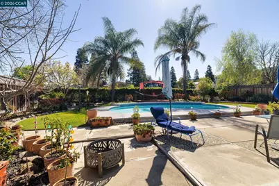 3636 Shenandoah Ct, Pleasanton, CA 94588 - Photo 31
