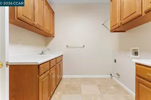 2041 Kent Dr, Brentwood, CA 94513 - Photo 17