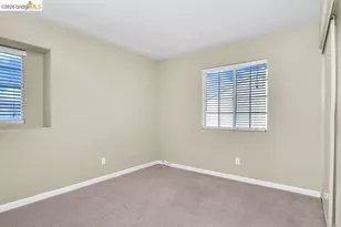 2004 Hedge Way, Brentwood, CA 94513 - Photo 11