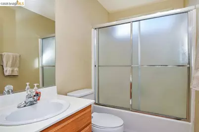 2004 Hedge Way, Brentwood, CA 94513 - Photo 15